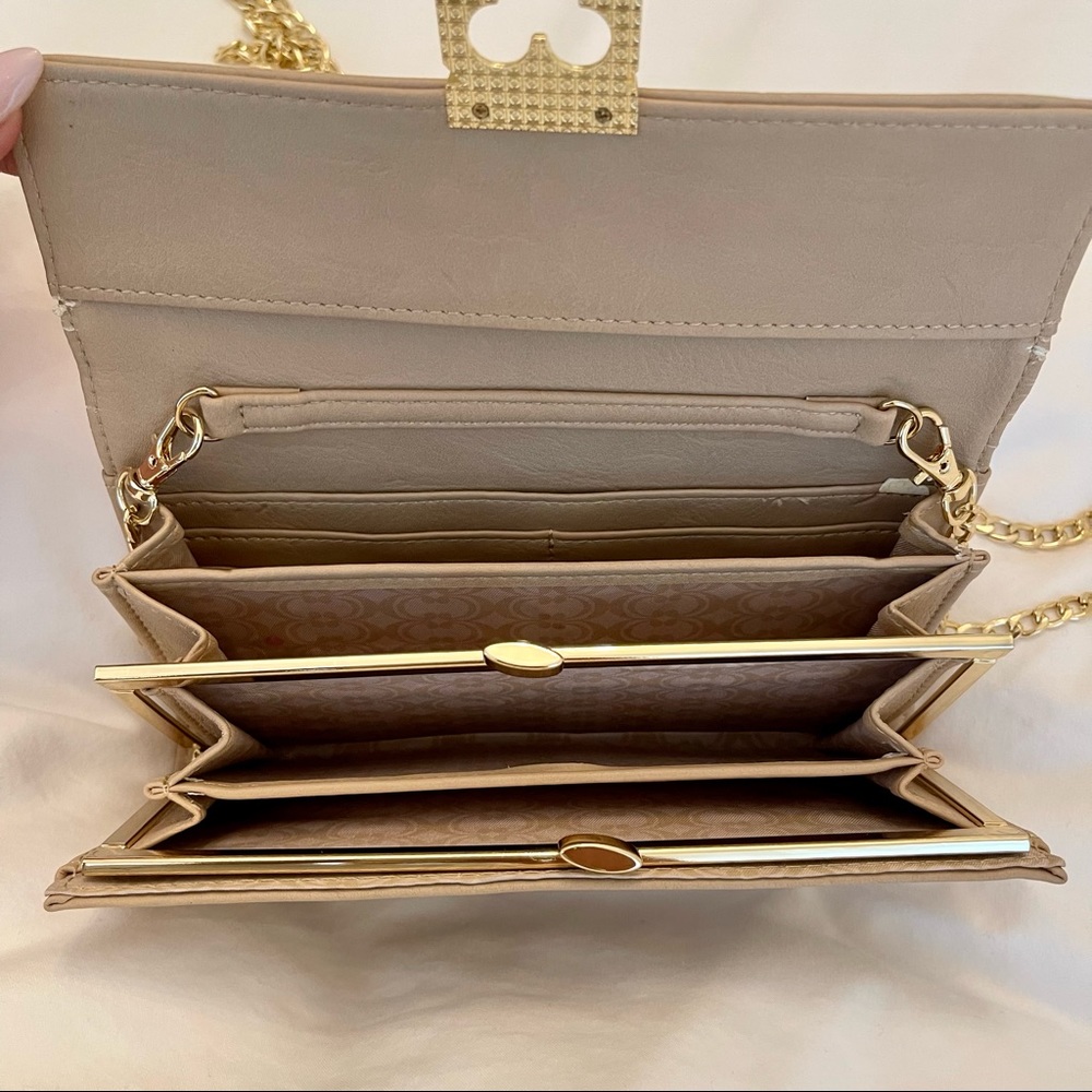Tan crossbody wallet bag - Picture 3 of 6